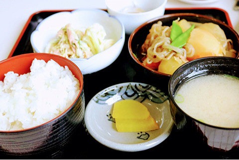 すべて手作りの日替わりランチ