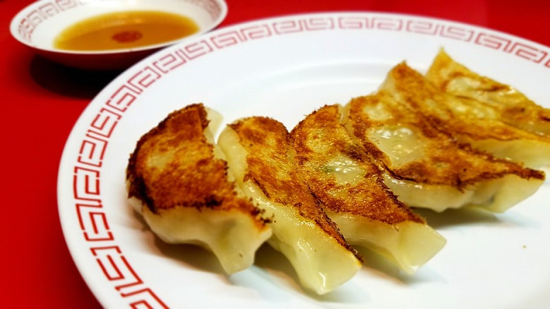 人気の餃子 290円！