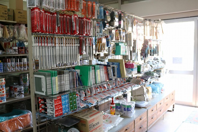 ずらっと大工道具、電動工具あります